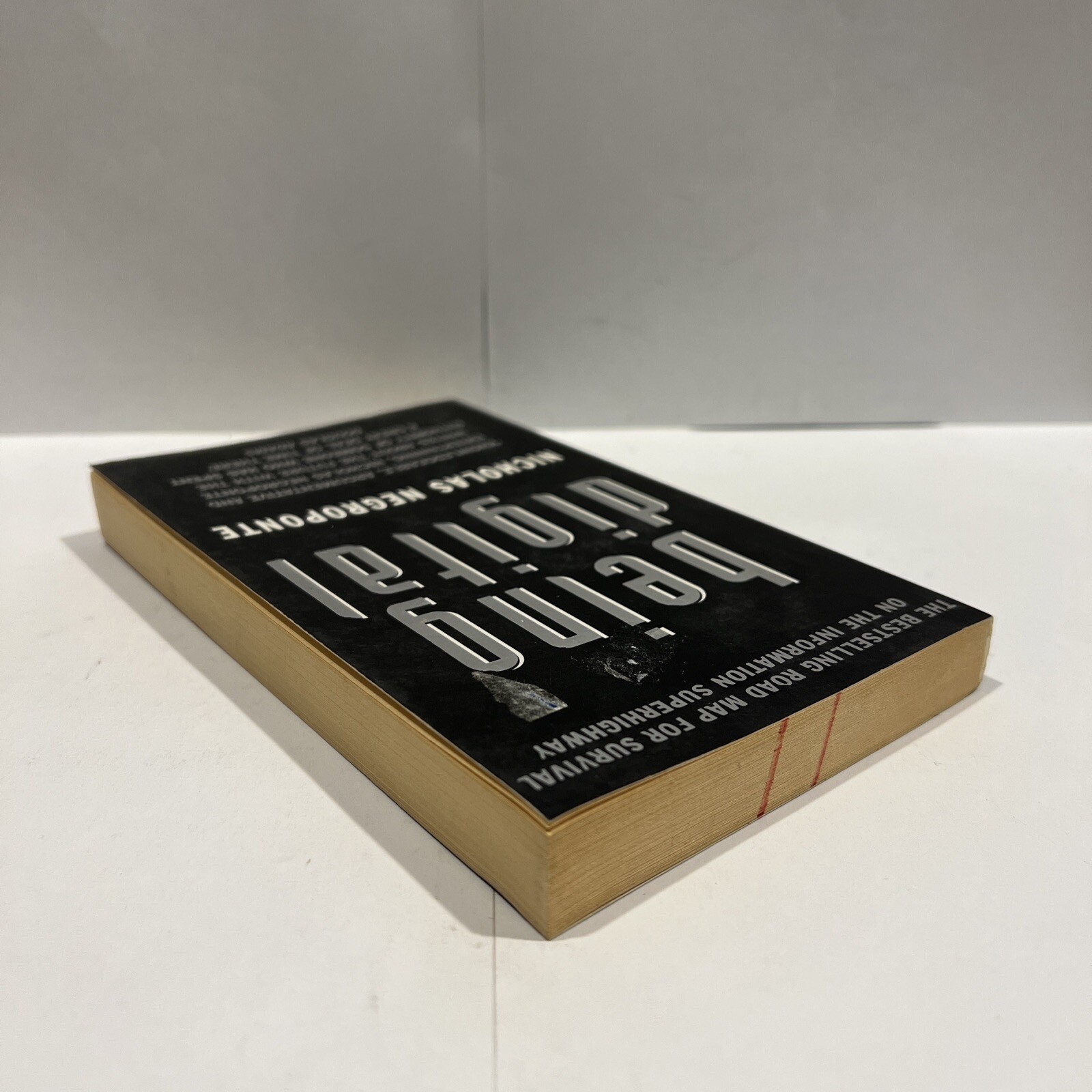 Being Digital By Nicholas Negroponte. 9780340645253