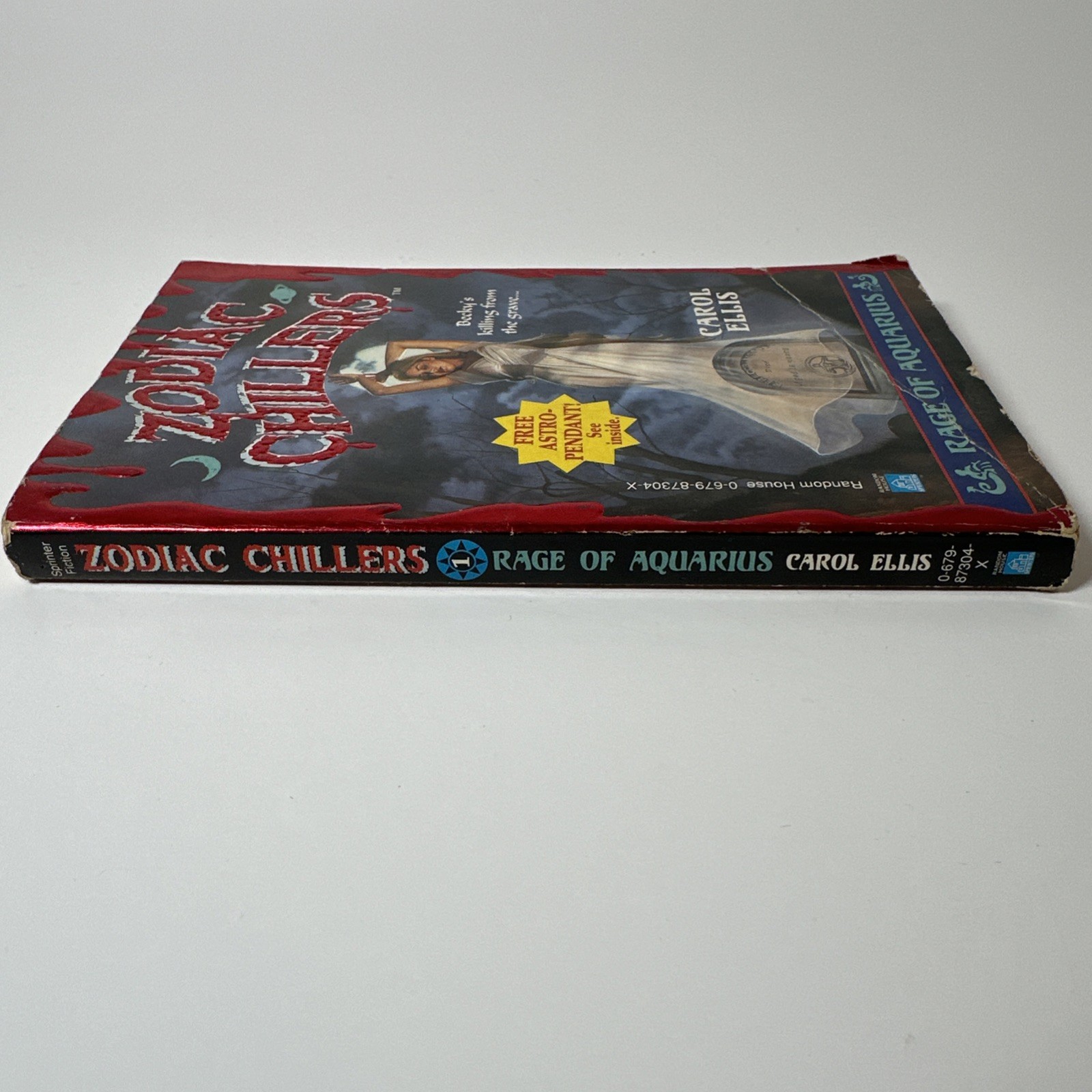 Zodiac Chillers #1 Rage Of Aquarius – Carol Ellis First Printing