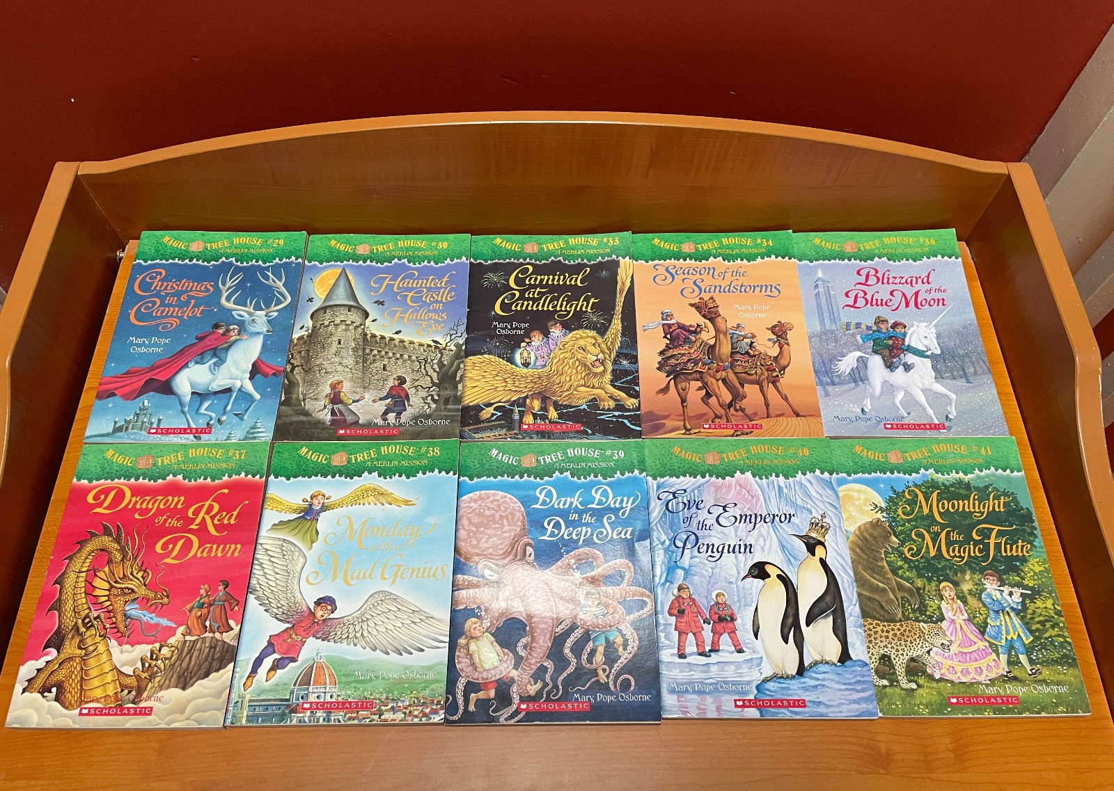 Magic Tree House Mixed Series Chapter Books Lot of 34 PLEASE READ DESCRIPTION