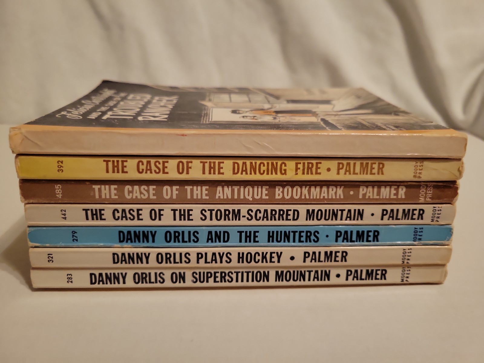 Felicia Cartright (4) and Danny Orlis (3) Set Of 7 Books Moody Press