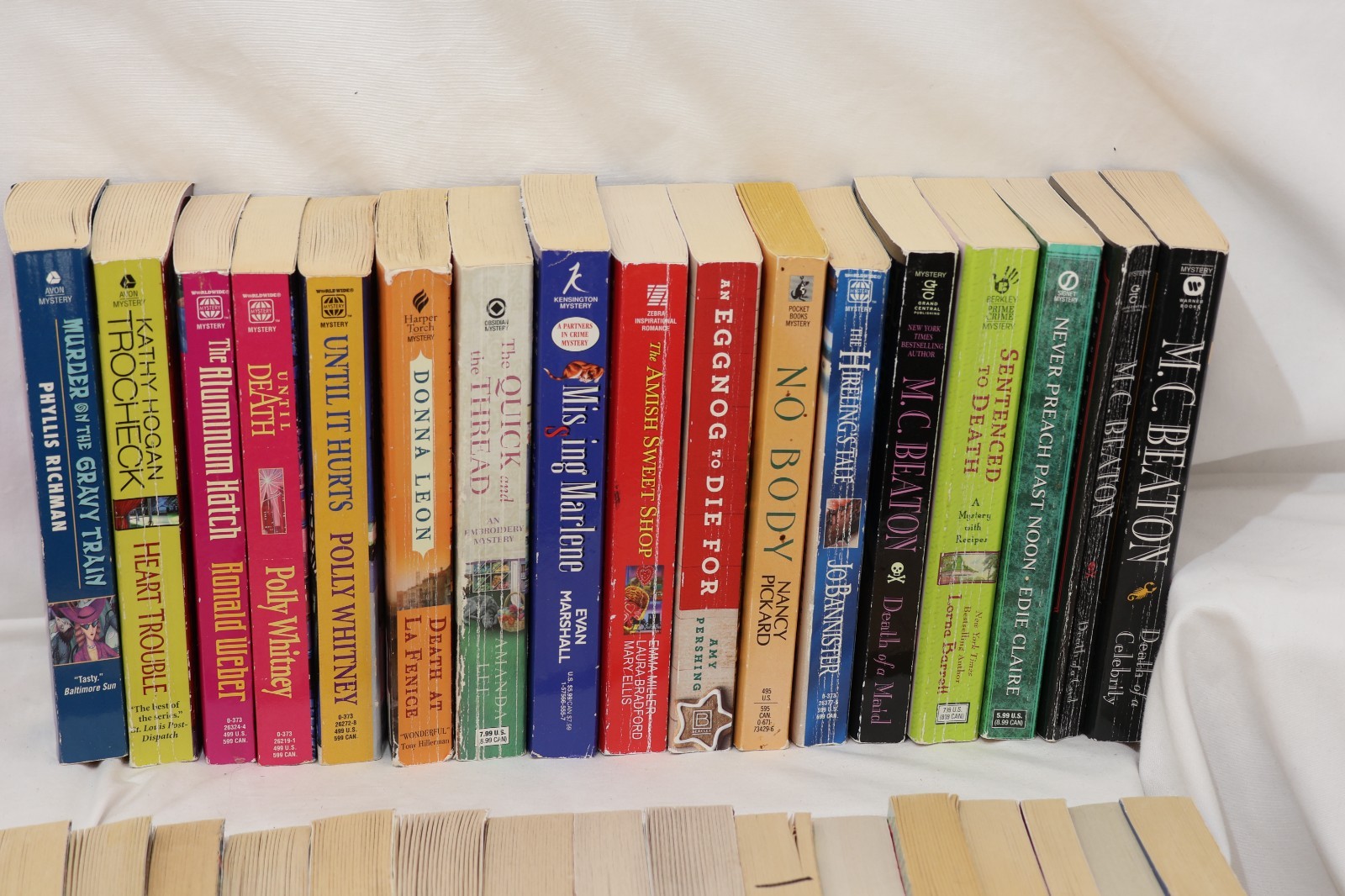 Lot of 33 Cozy Mysteries, Mixed Authors, Cozy Mystery, No Duplicates, B512