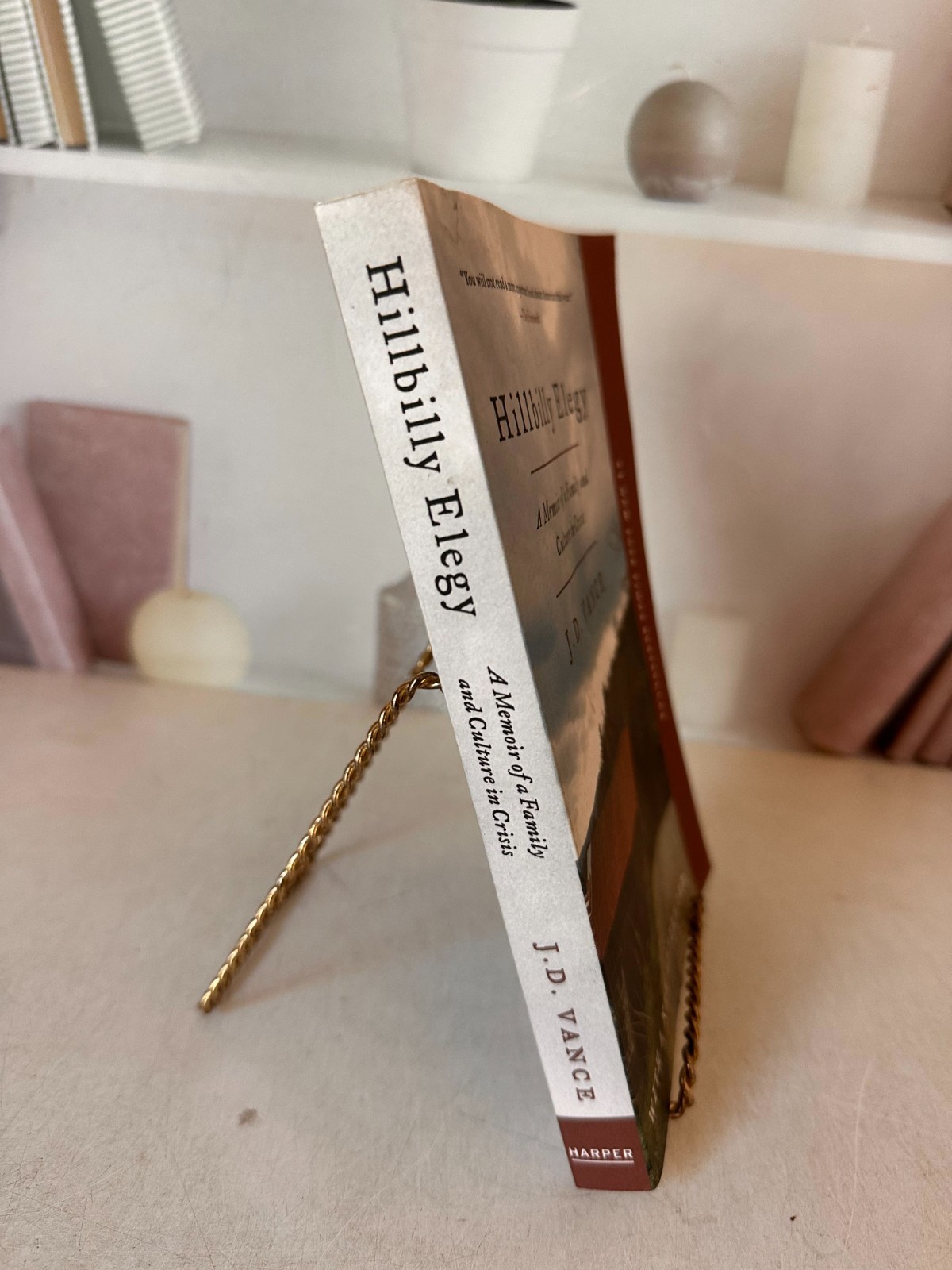 Hillbilly Elegy : A Memoir of a Family and Culture in Crisis by J. D. Vance