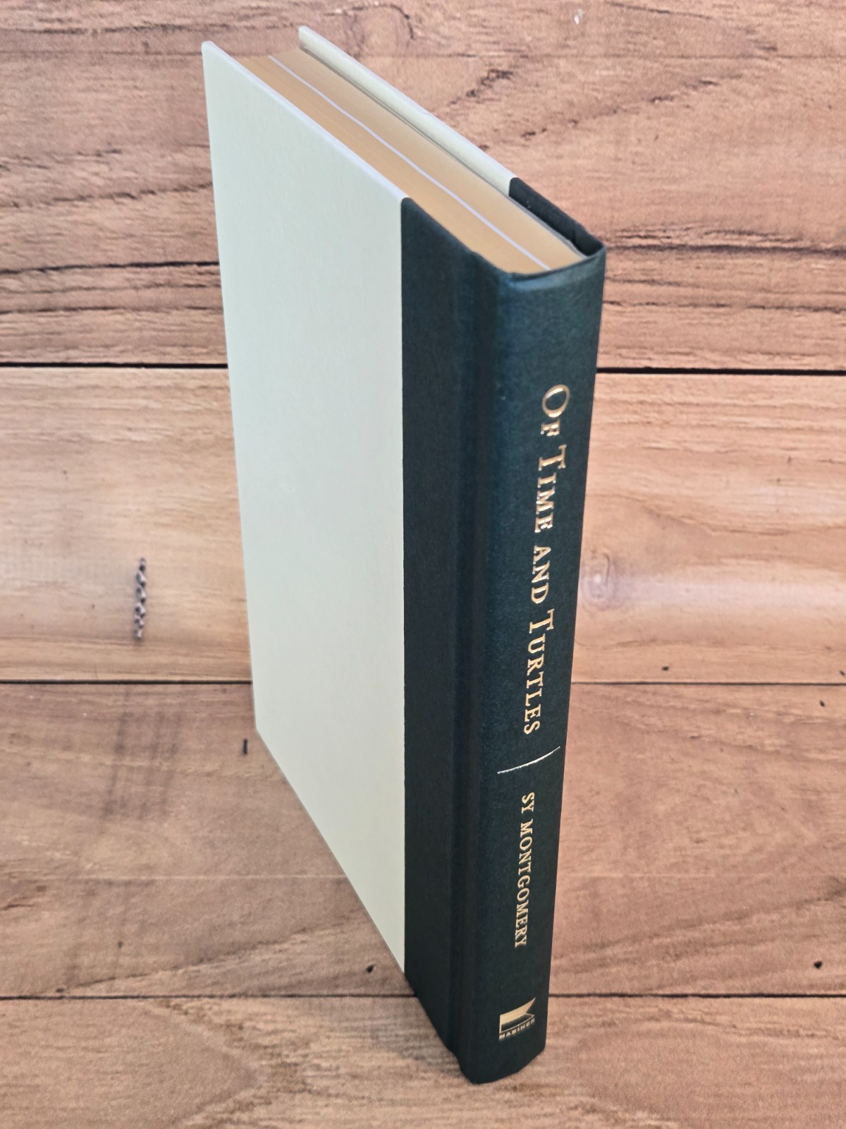 Of Time And Turtles: Mending The World, Shell By Shattered Shell Sy Montgomery