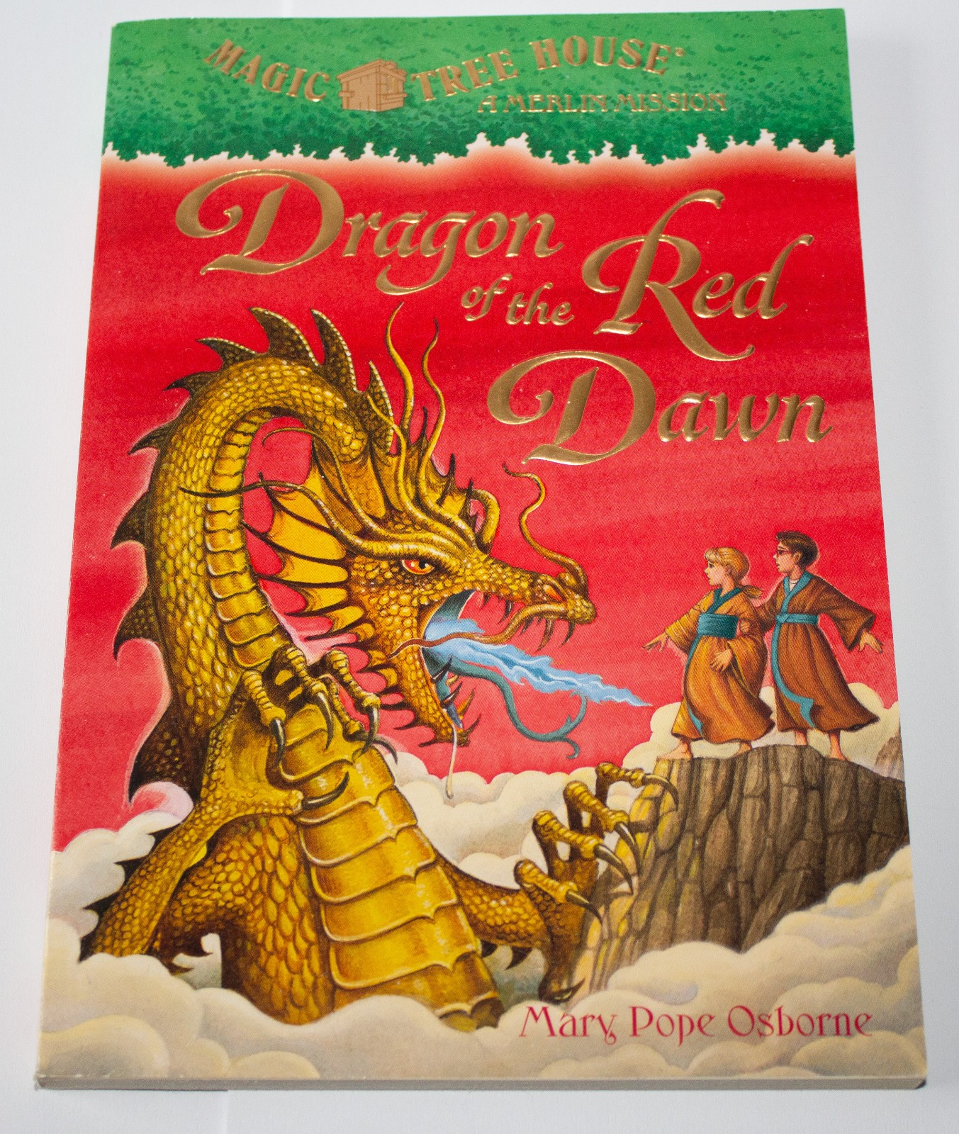 Magic Tree House Dragon of the Red Dawn by Mary Pope Osborne Paperback