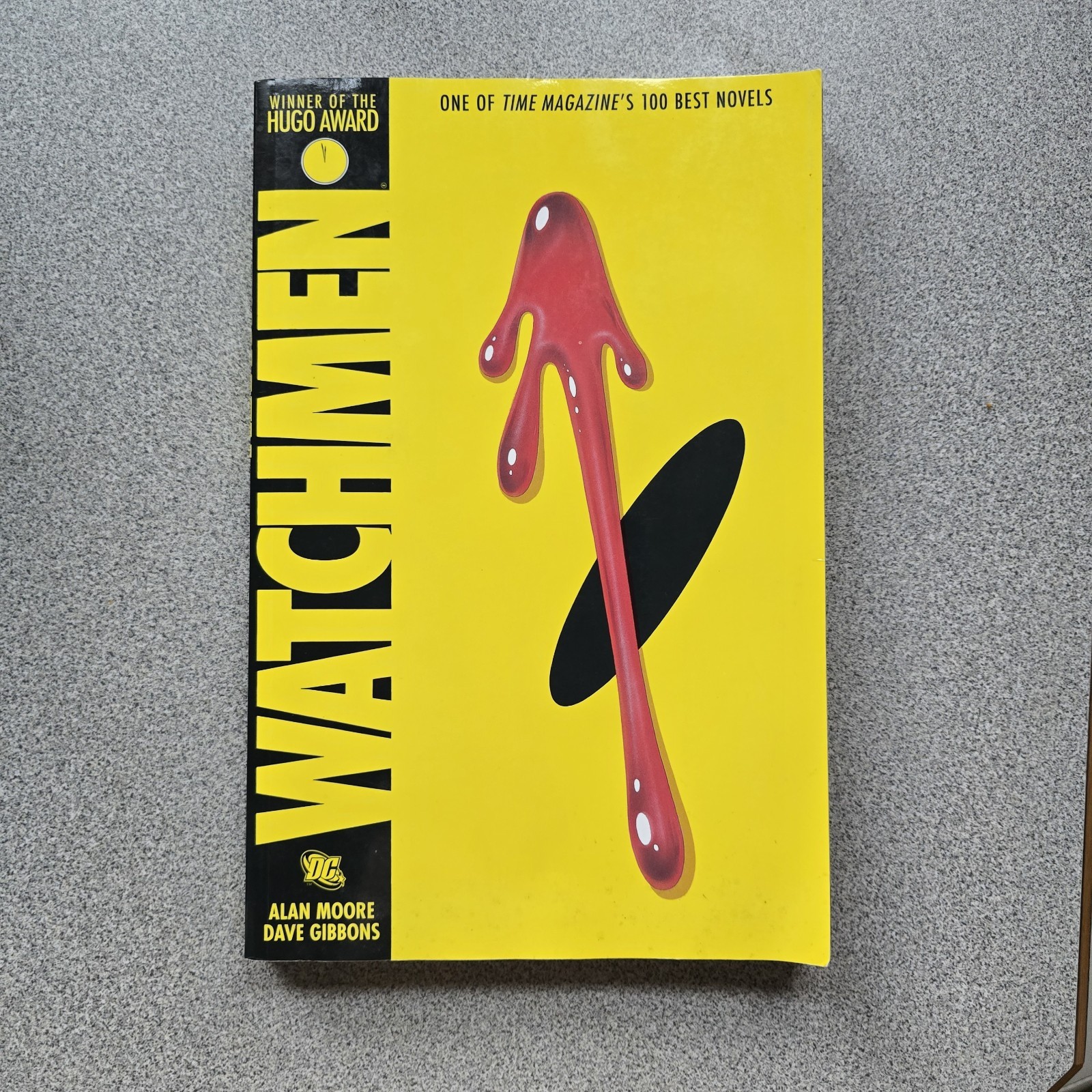 Watchmen Graphic Novel Softcover Book DC Alan Moore Dave Gibbons