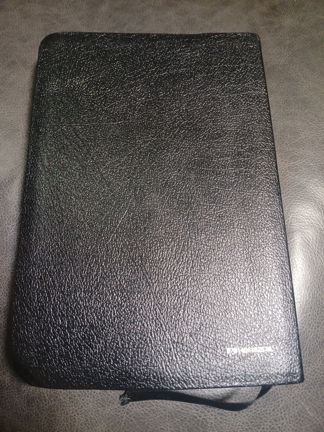 NKJV Giant Print Edition Bible Black Bonded Leather 9781404182578 Thomas Nelson