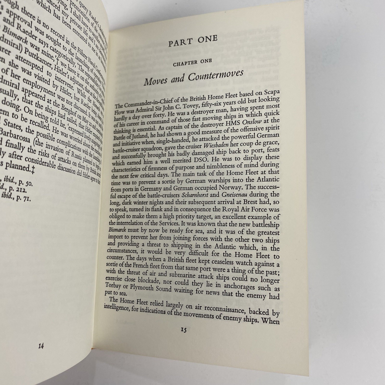 Loss Of The Bismarck Vice Admiral B.B. Schofield Naval Institute Press HCDJ 1972