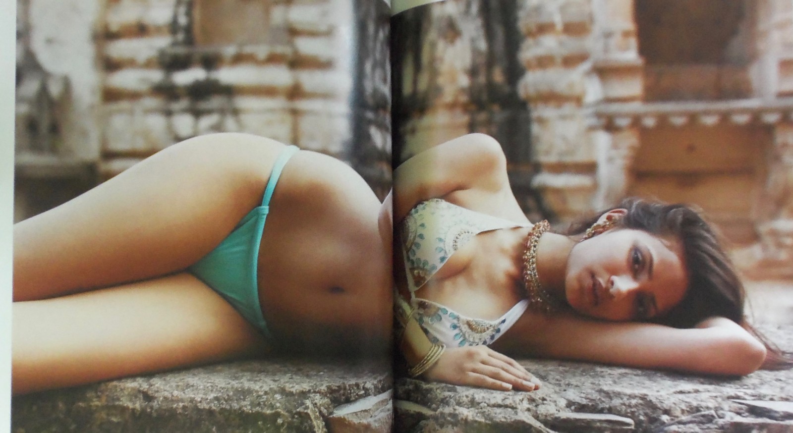 Sports Illustrated Swimsuit Portfolio: Paradise Found, Editors of Sports Illustr