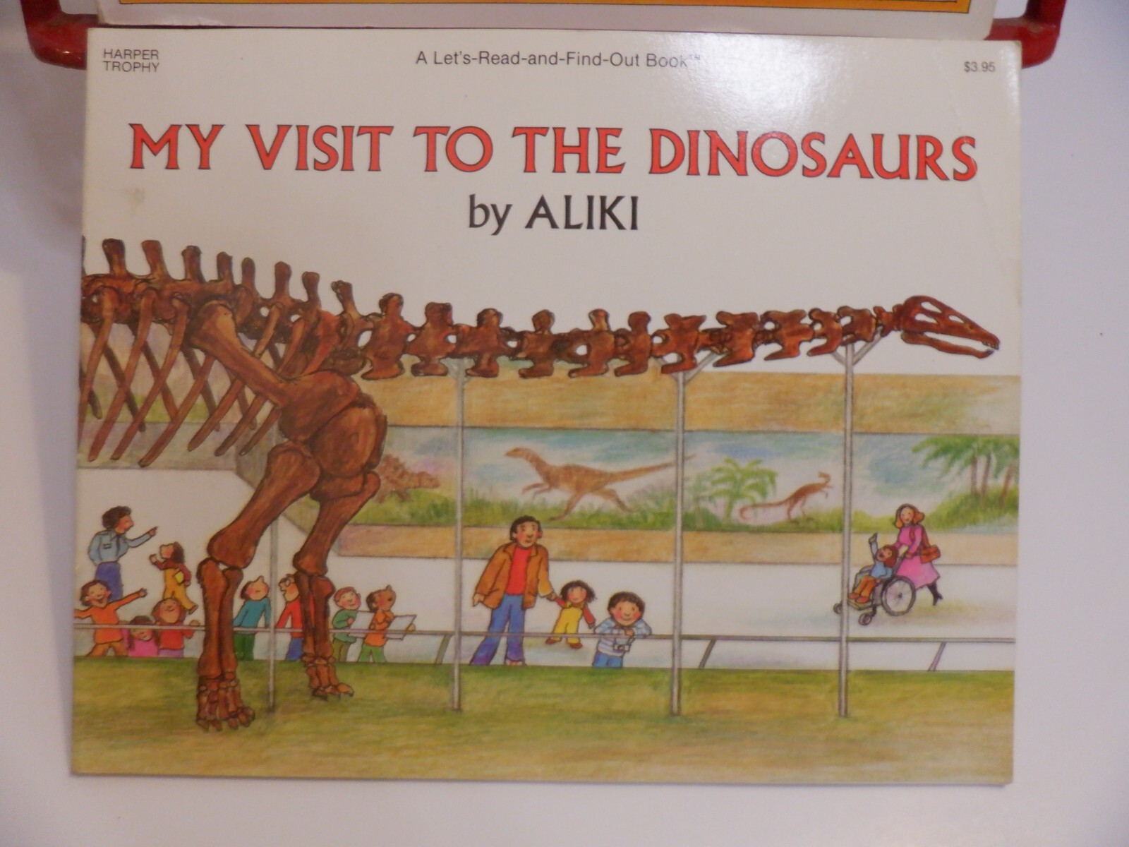 Vintage 1985 My Visit to the Dinosaurs & Dinosaurs are Different Book By Aliki