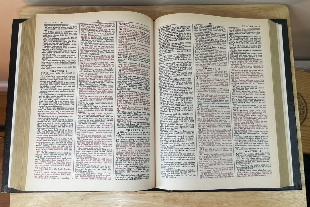VTG 1984 KJV Family Heirloom Holy Bible Red Letter Edition Black Faux Leather