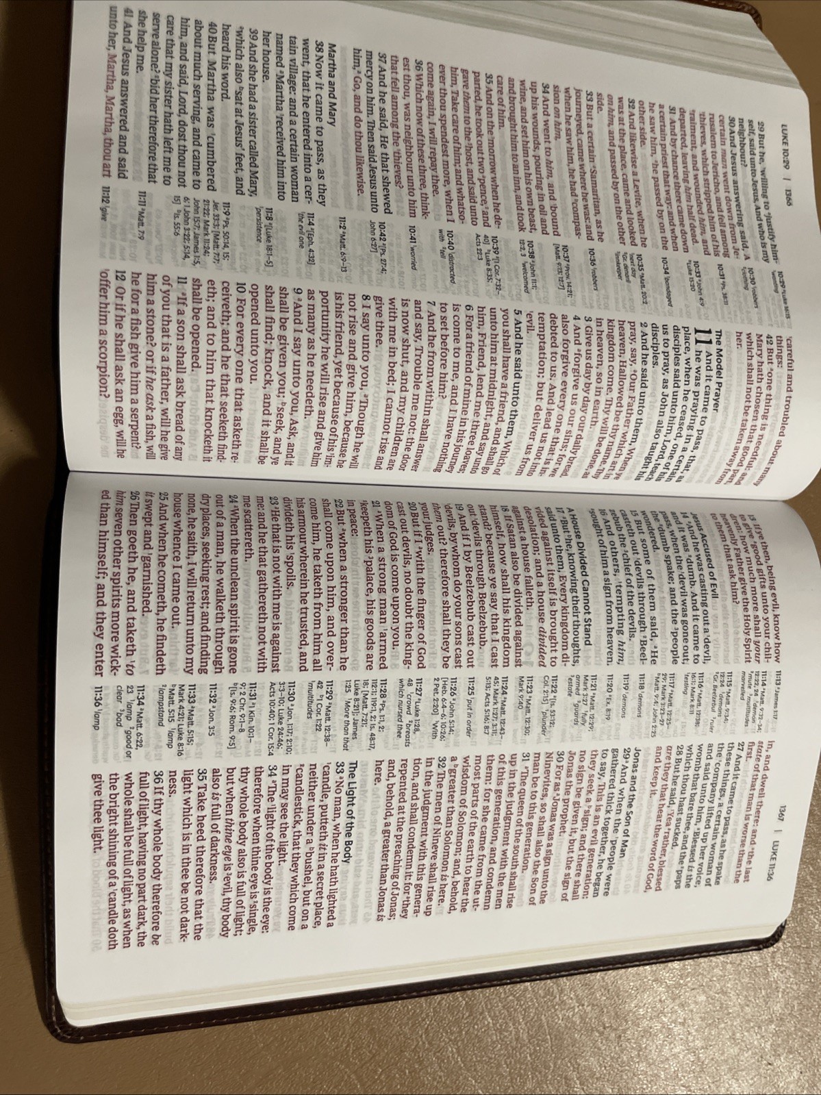 Kjv, Center-Column Reference Bible with Apocrypha, Leathersoft, Brown, 73,000…