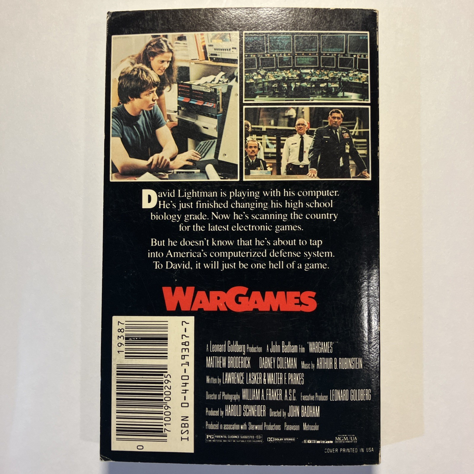 War Games by David Bischoff 1983 1st Printing Very Good See Pics For Condition