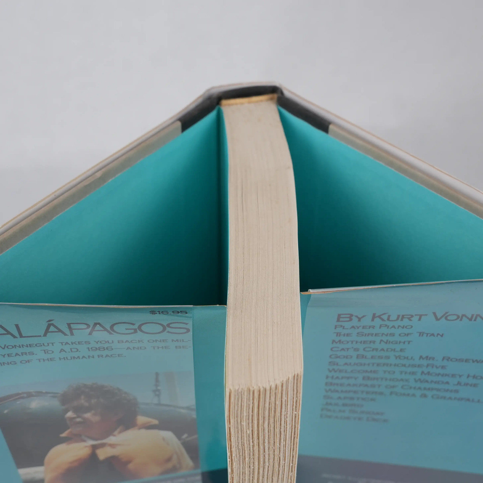 Galapagos by Kurt Vonnegut First Edition (Delacorte Press, 1985) Vintage HC