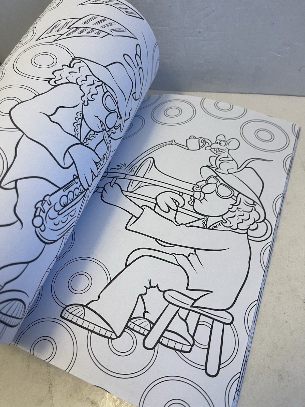Art of Coloring: Muppets : 100 Images to Inspire First Edition Paperback 2017