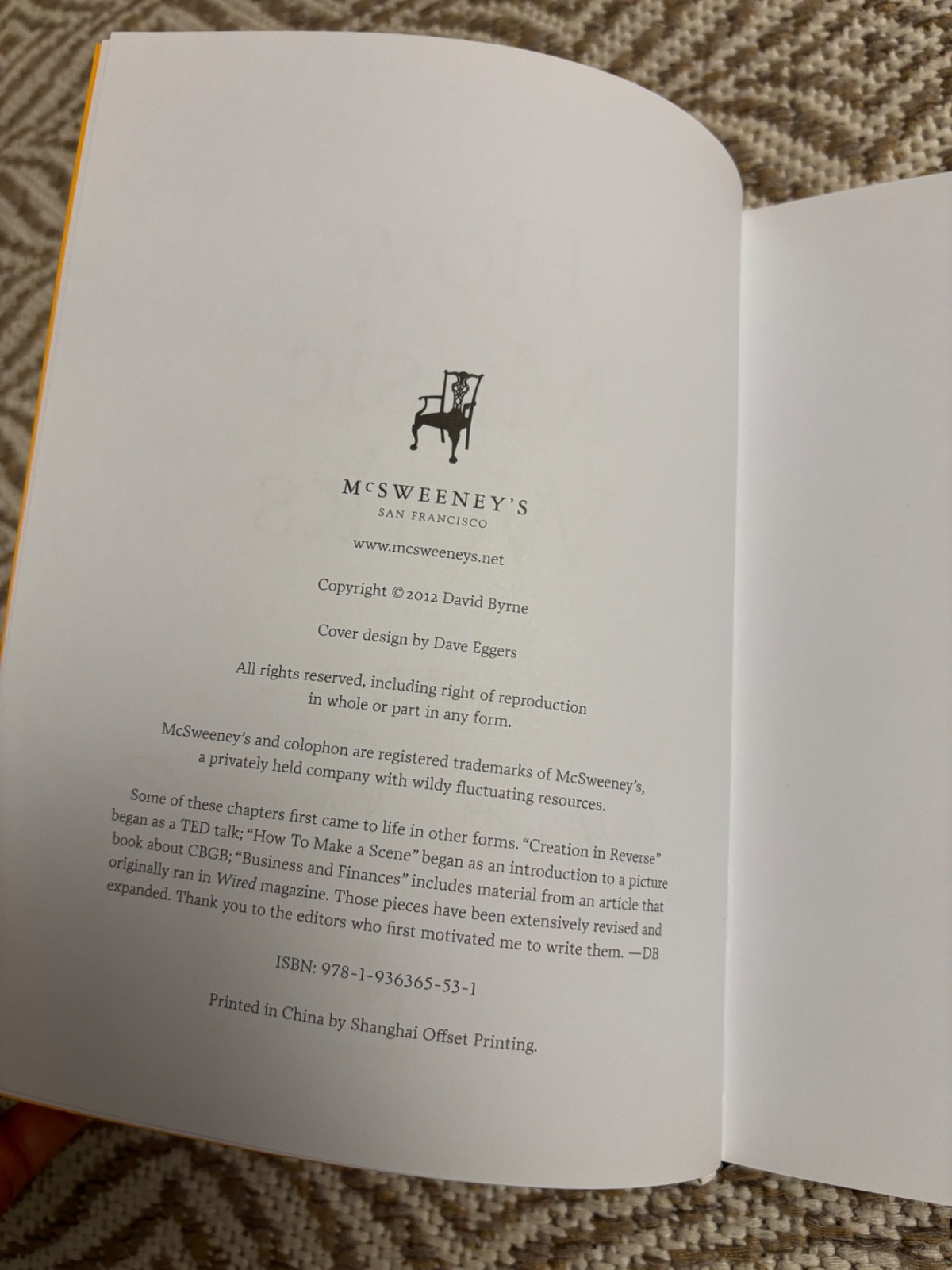 “HOW MUSIC WORKS” – 1ST. ED. SIGNED BY DAVID BYRNE