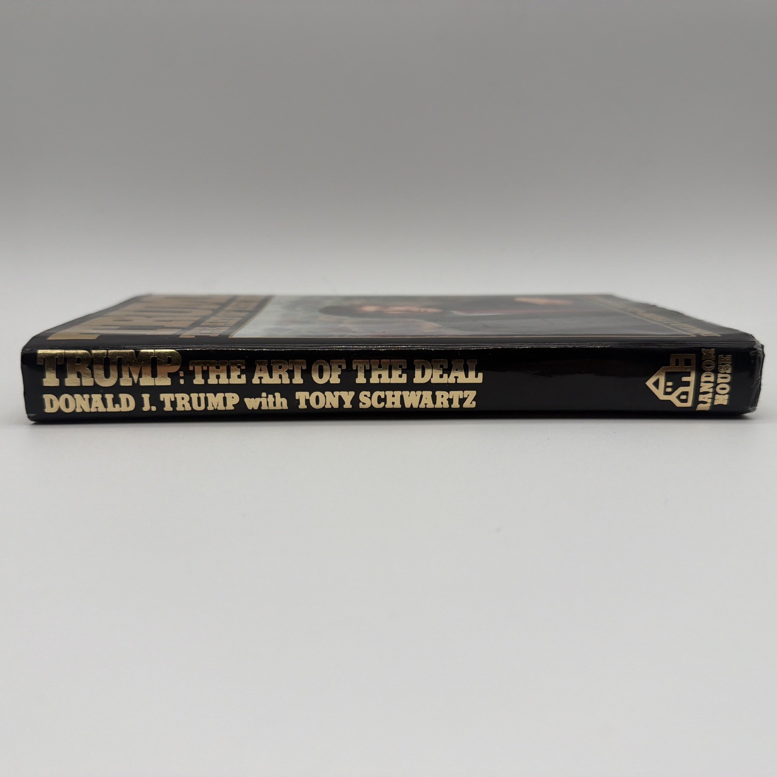 Trump: the Art of the Deal by Donald J. Trump HC/DJ 1987 Vintage Book.