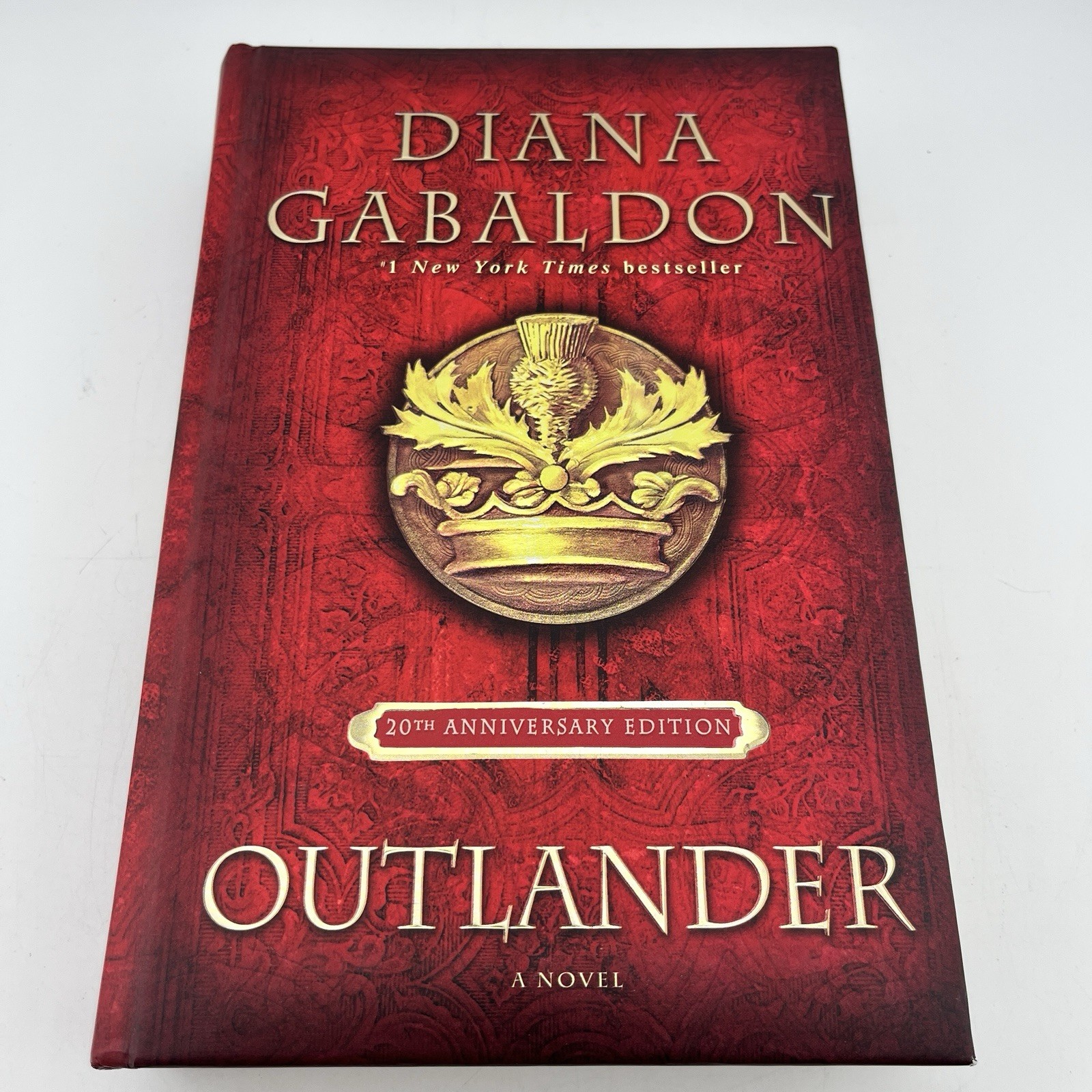 Outlander (20th Anniv Collector’s Edition) : A Novel by Diana Gabaldon Hardcover