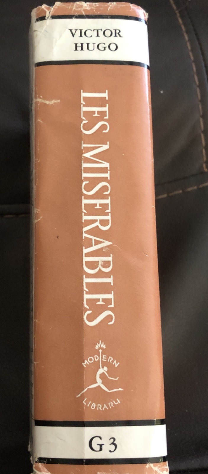 Les Miserables – Victor Hugo Unabridged, Vintage 50’s Hardcover Dust Jacket
