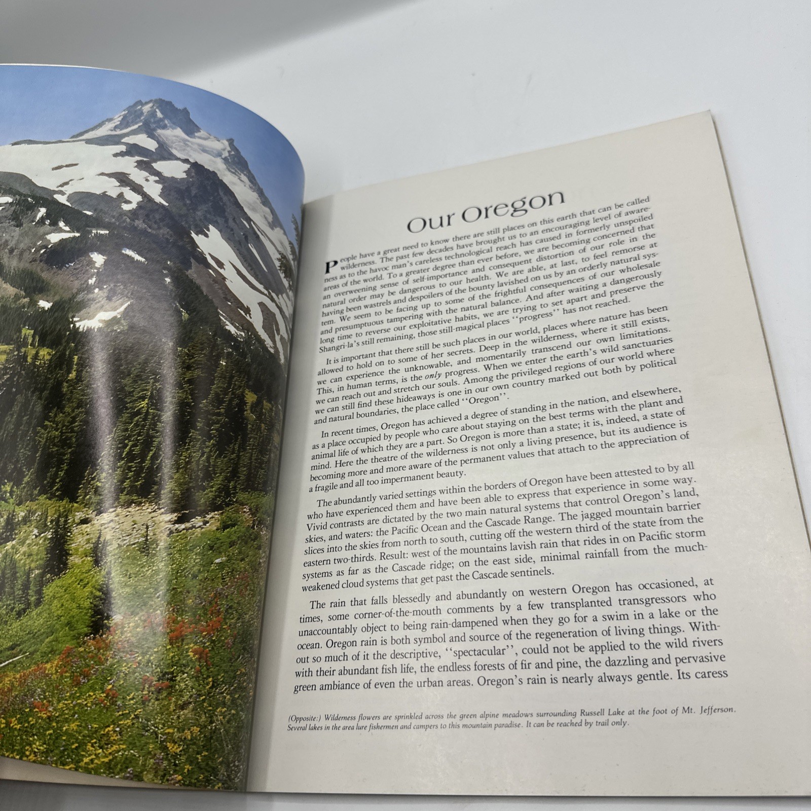 Images of OREGON Featuring Ray Atkeson Photography (Paperback, 1980)