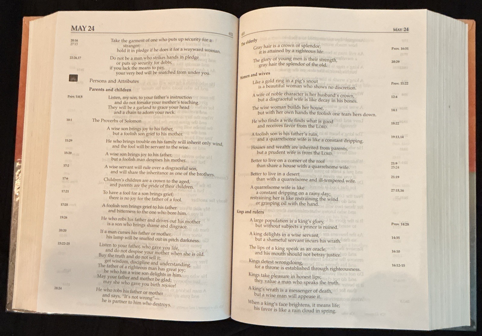 The Daily Bible In Chronological Order 365 Daily Readings NIV F LaGard Smith HC