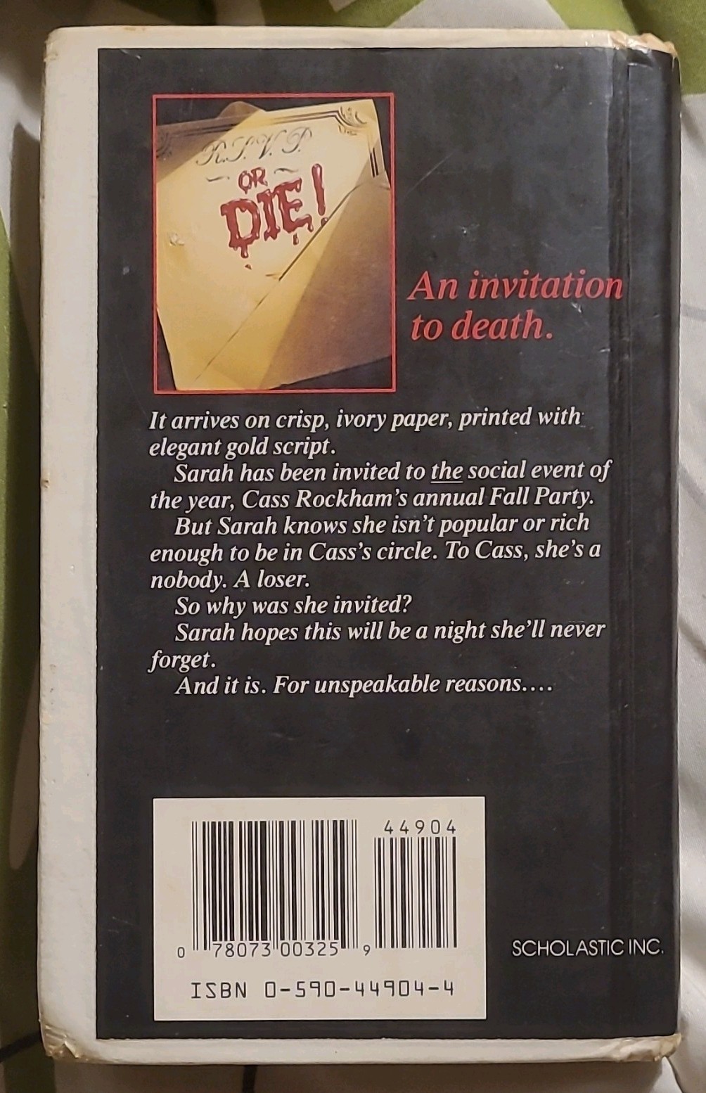 Scholastic Inc. The Invitation Diane Hoh HC 1991 First Ed Horror Point Series