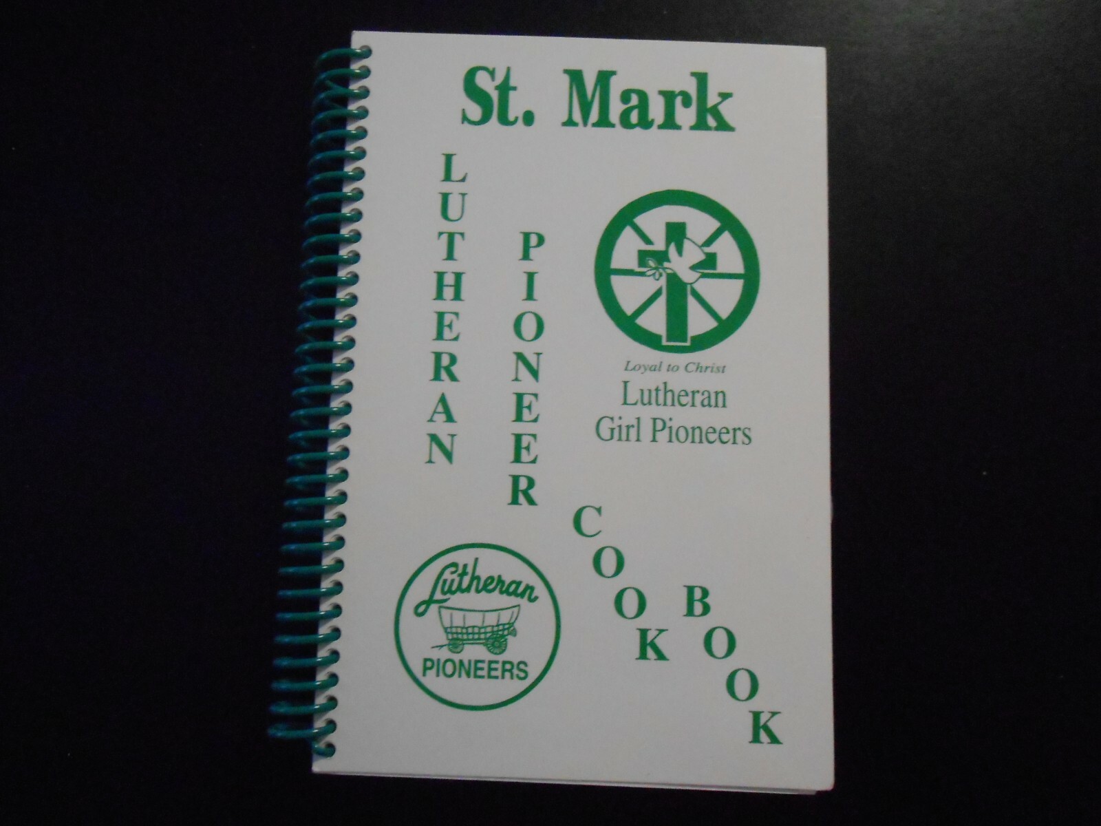 St. Mark Lutheran Pioneer Cook Book  October 1998 Green Bay Wisconsin  198 pages