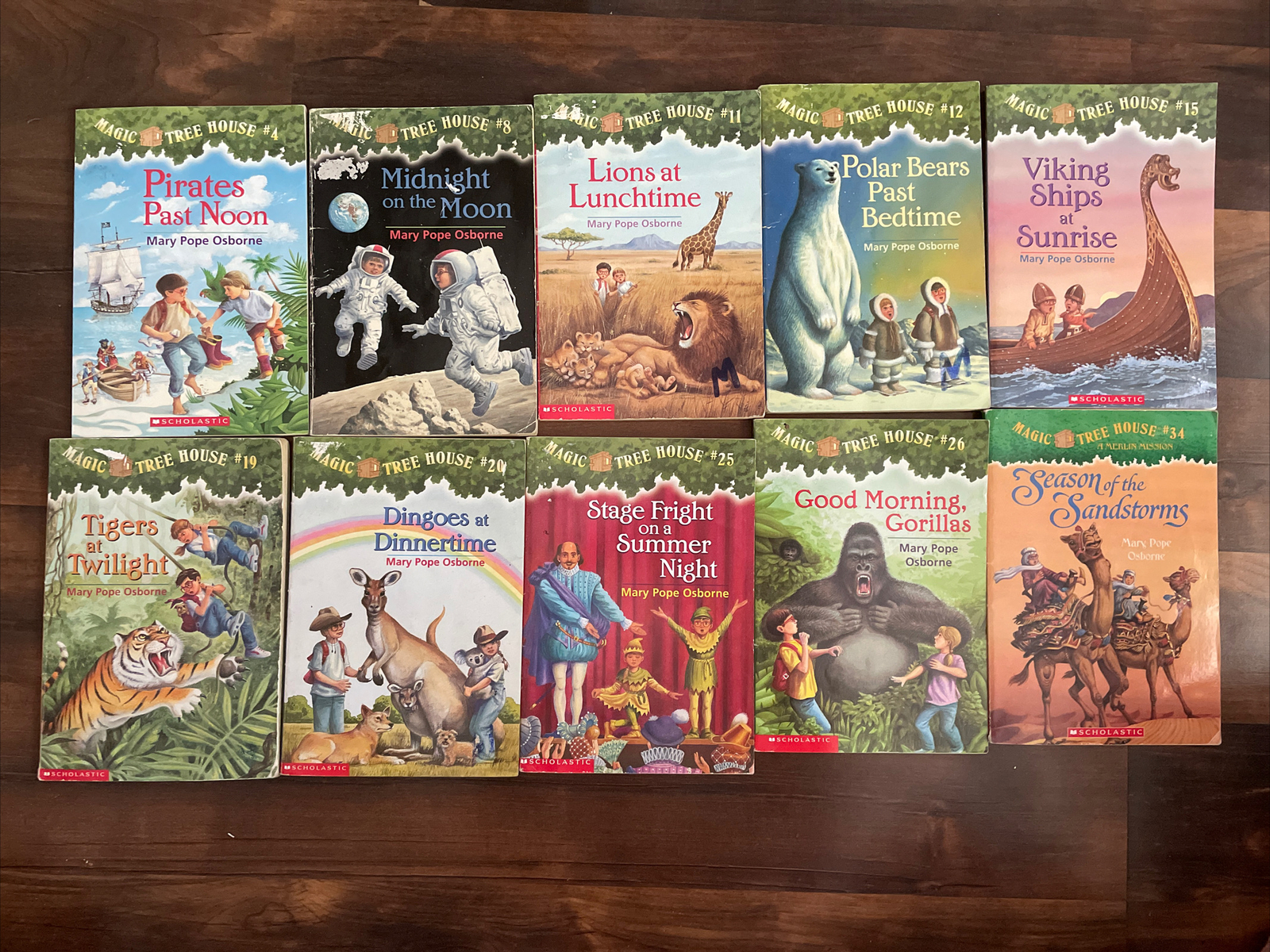 Magic Tree House .: Good Morning, Gorillas by Mary Pope Osborne Lot Of 10 Books
