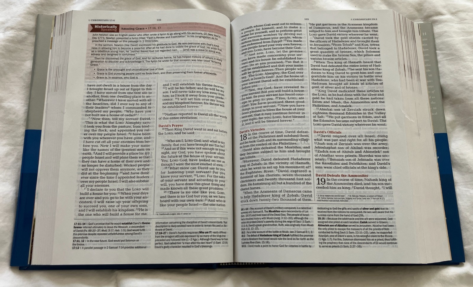 The Jeremiah Study Bible (NIV) Dr. David Jeremiah, Jacketed Hardcover