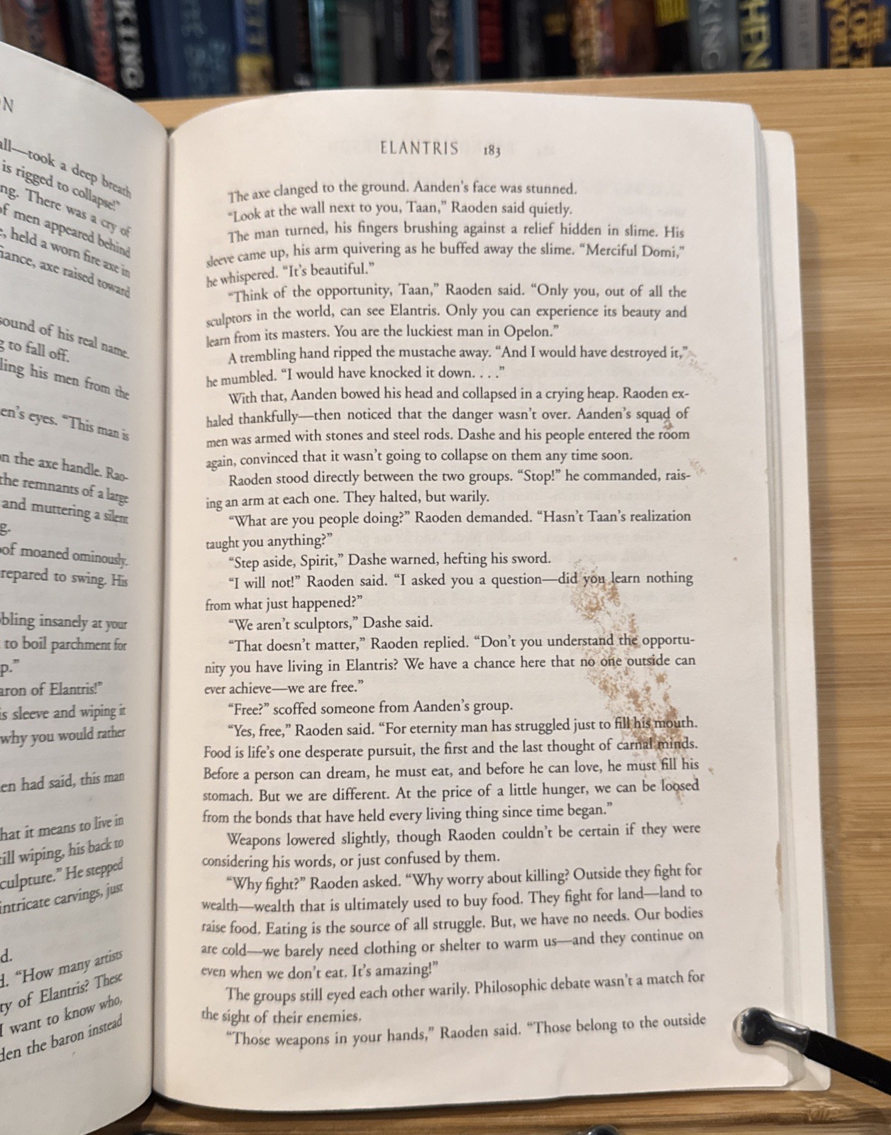 Elantris – Brandon Sanderson (Hardcover) First Edition/Print, 1st/1st, POOR
