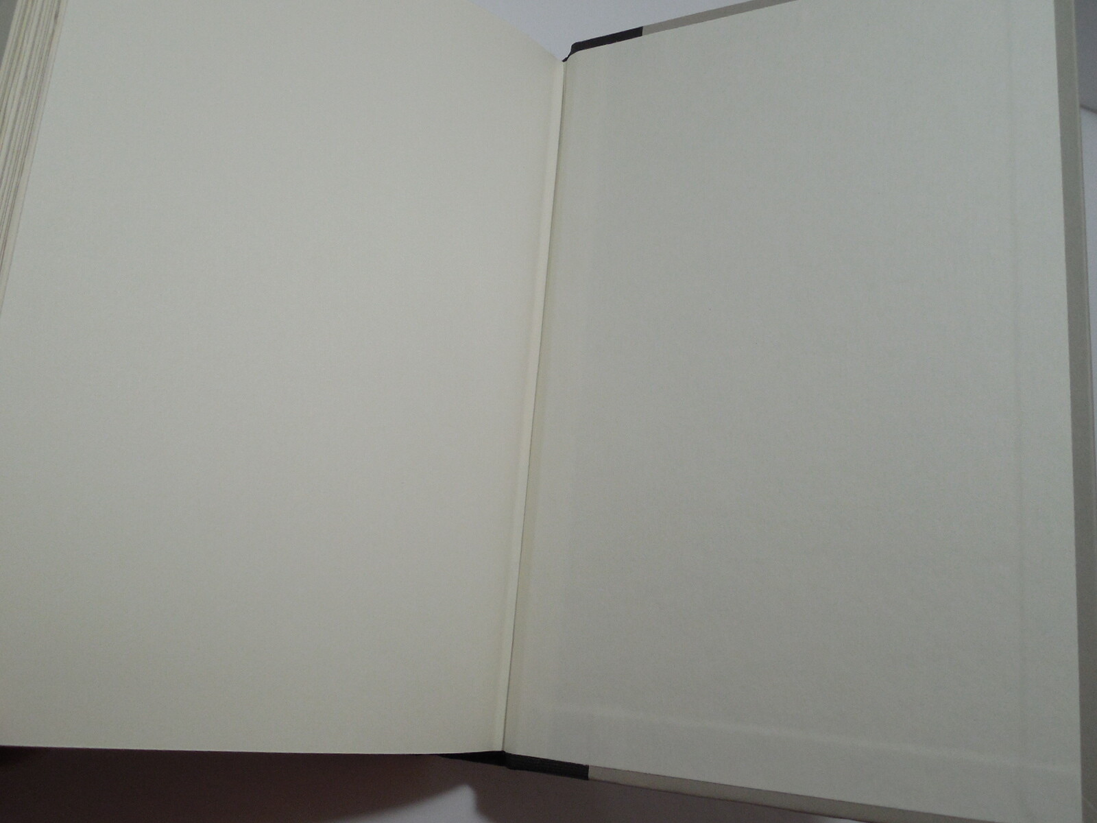 Avenue of Mysteries by John Irving, 2015, 1st Ed, 1st Pr, Signed, Like New