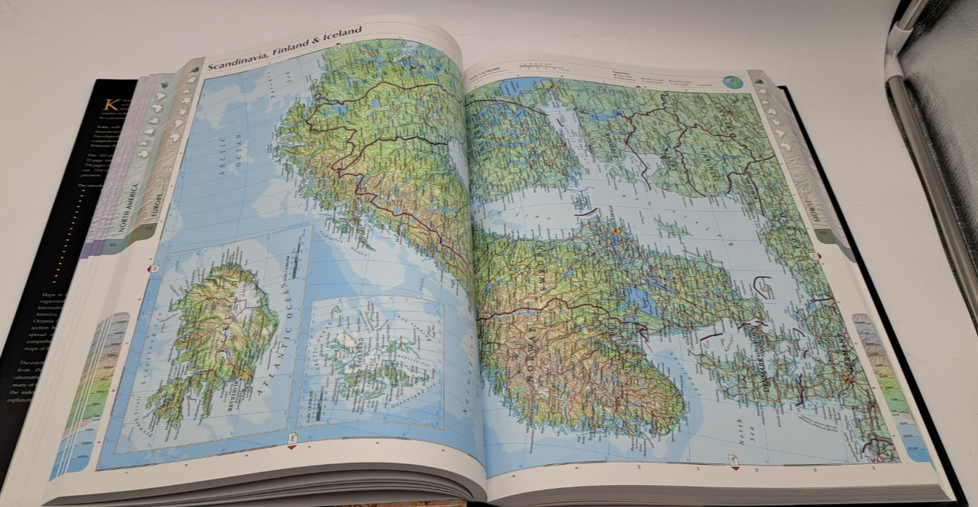 Encyclopaedia Britannica 2011 World Atlas 433 Pgs Boxed Hardcover 15″x11″ READ