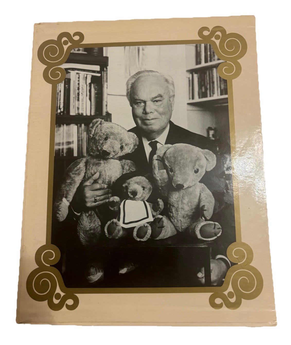 The Teddy Bear Book *FLAT-SIGNED* by Peter Bull and Numbered 0743 out of 10,000