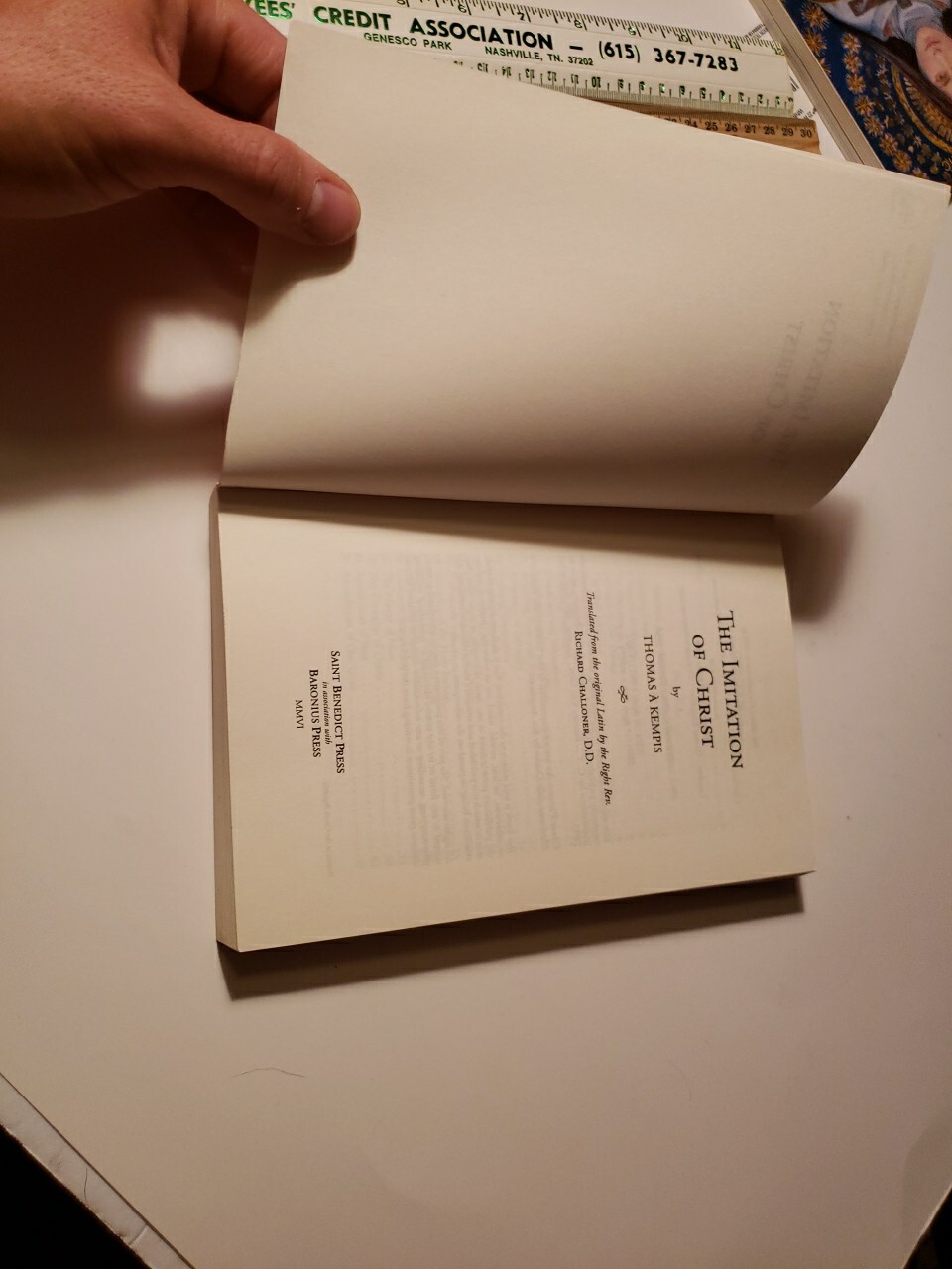 THE IMITATION OF CHRIST By Thomas A Kempis 2006 Paperback Book