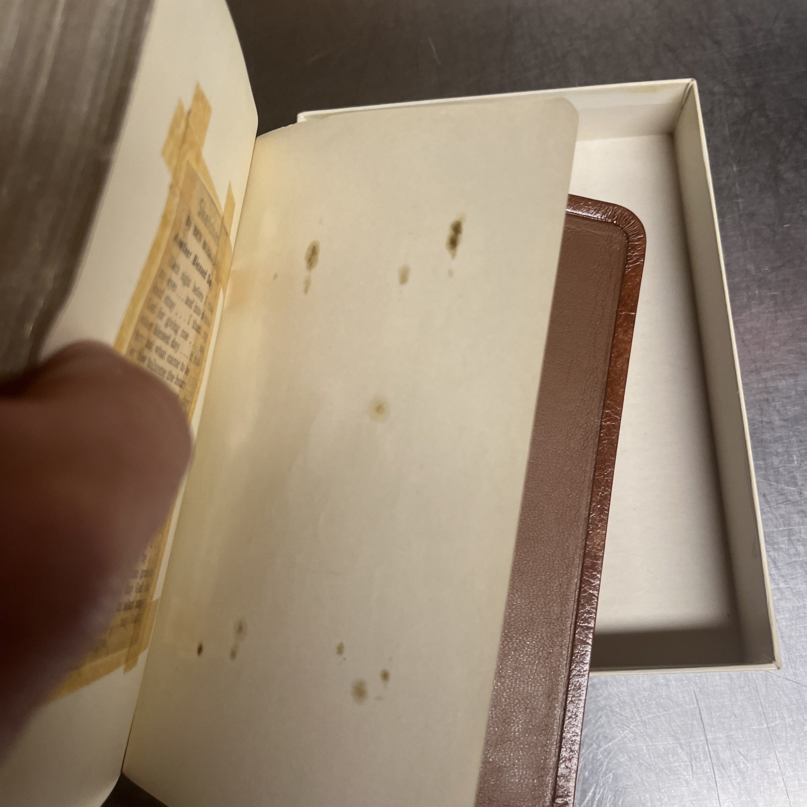 Cambridge Bible KJV Cameo Red Letter 23k Gold Edges 78xrl Saddle Brown