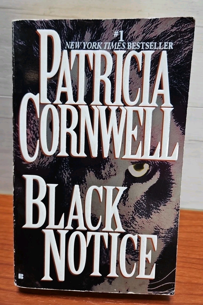 Patricia Cornwell Paperback Book Lot, Set Of 6 Books In Good Condition,Fast Ship