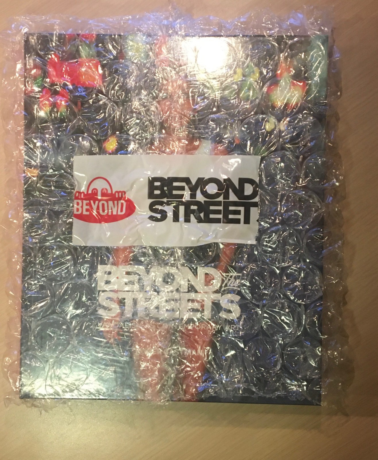 Beyond the Streets Vandalism as Contemporary Art book Shepard Fairy BANKSY KAWS