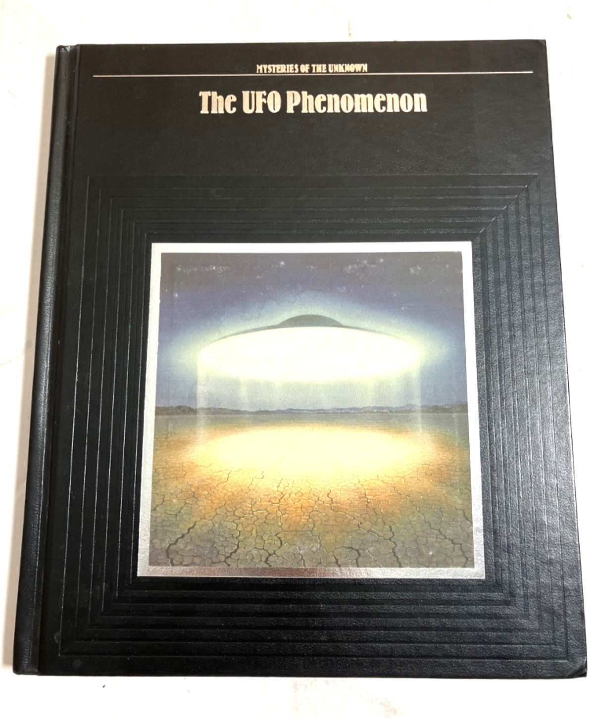 Lot of 3 UFO Books Time-Life HC + PB Abducted + Sight Unseen, Budd Hopkins