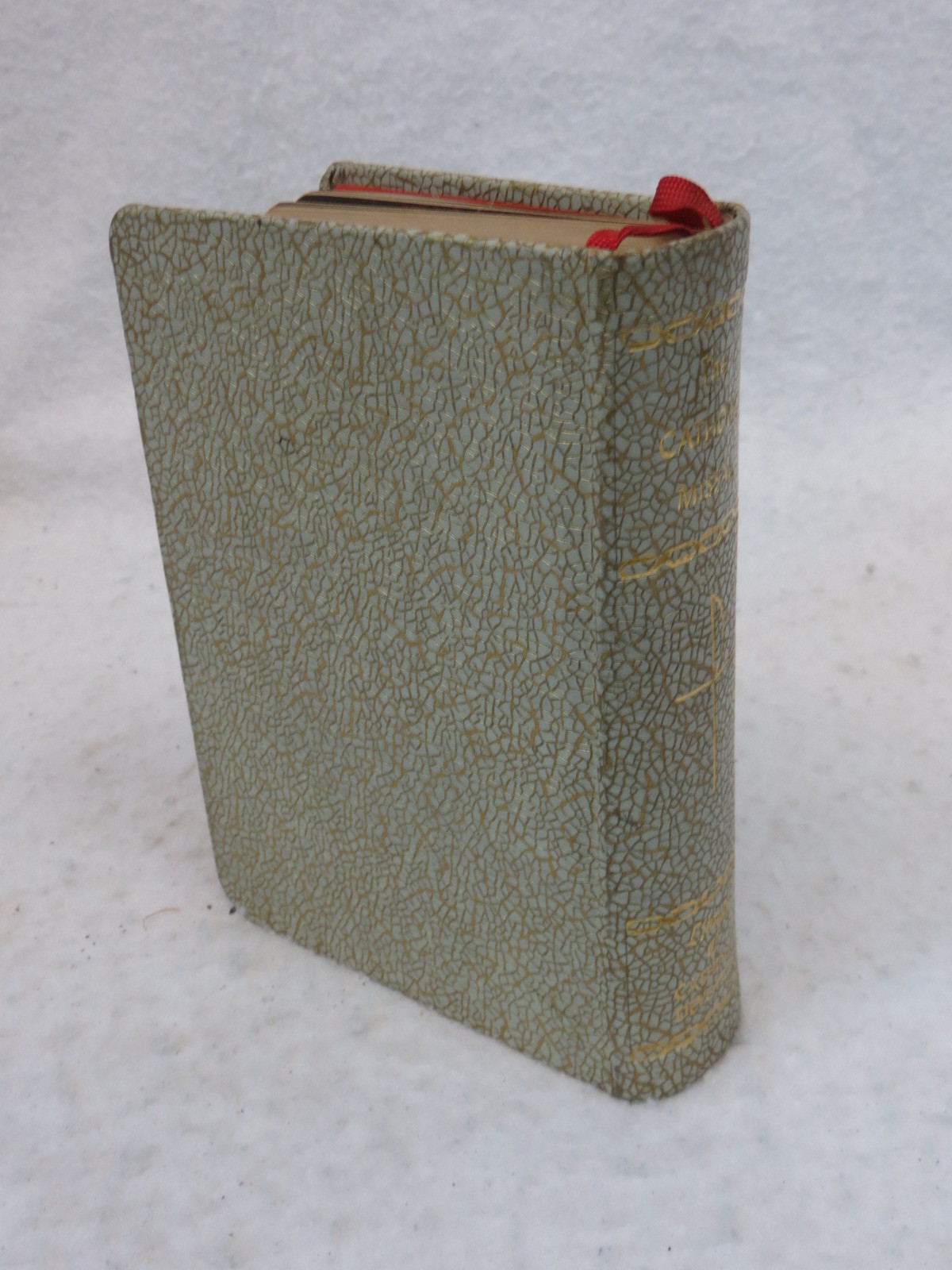 THE CATHOLIC MISSAL The Catholic Press 1959 HC