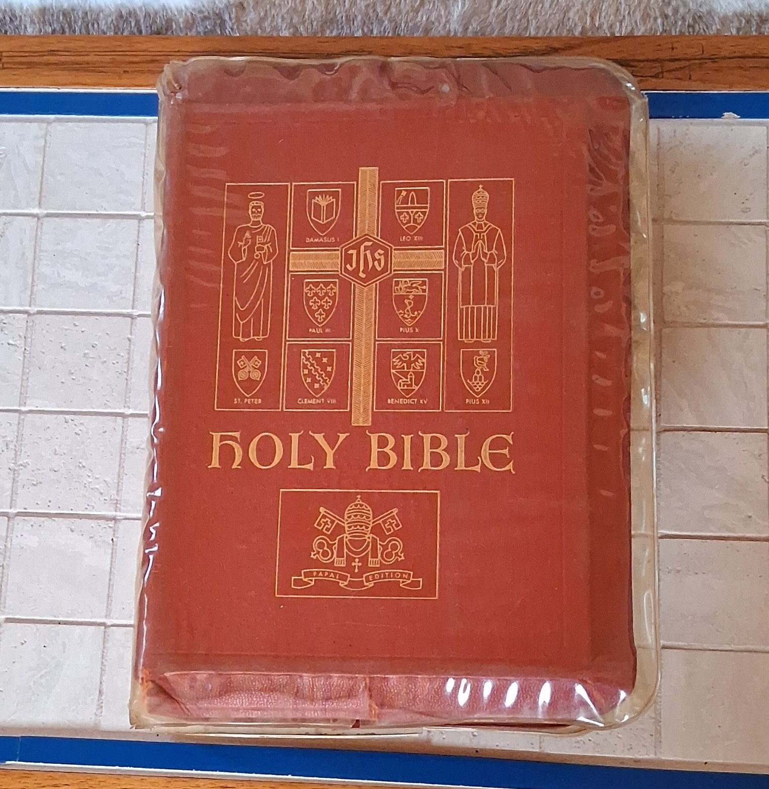 The Holy Bible Papal Edition Hardcover Illustrated The Catholic Press, Inc. 1952