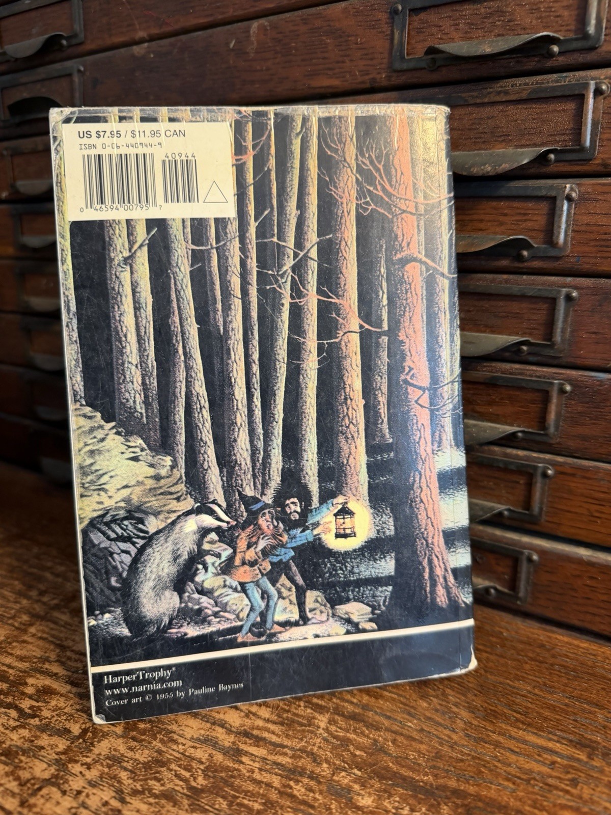 Lot 7: The Chronicles of Narnia Full-Color Collector’s Edition Complete Set Lion