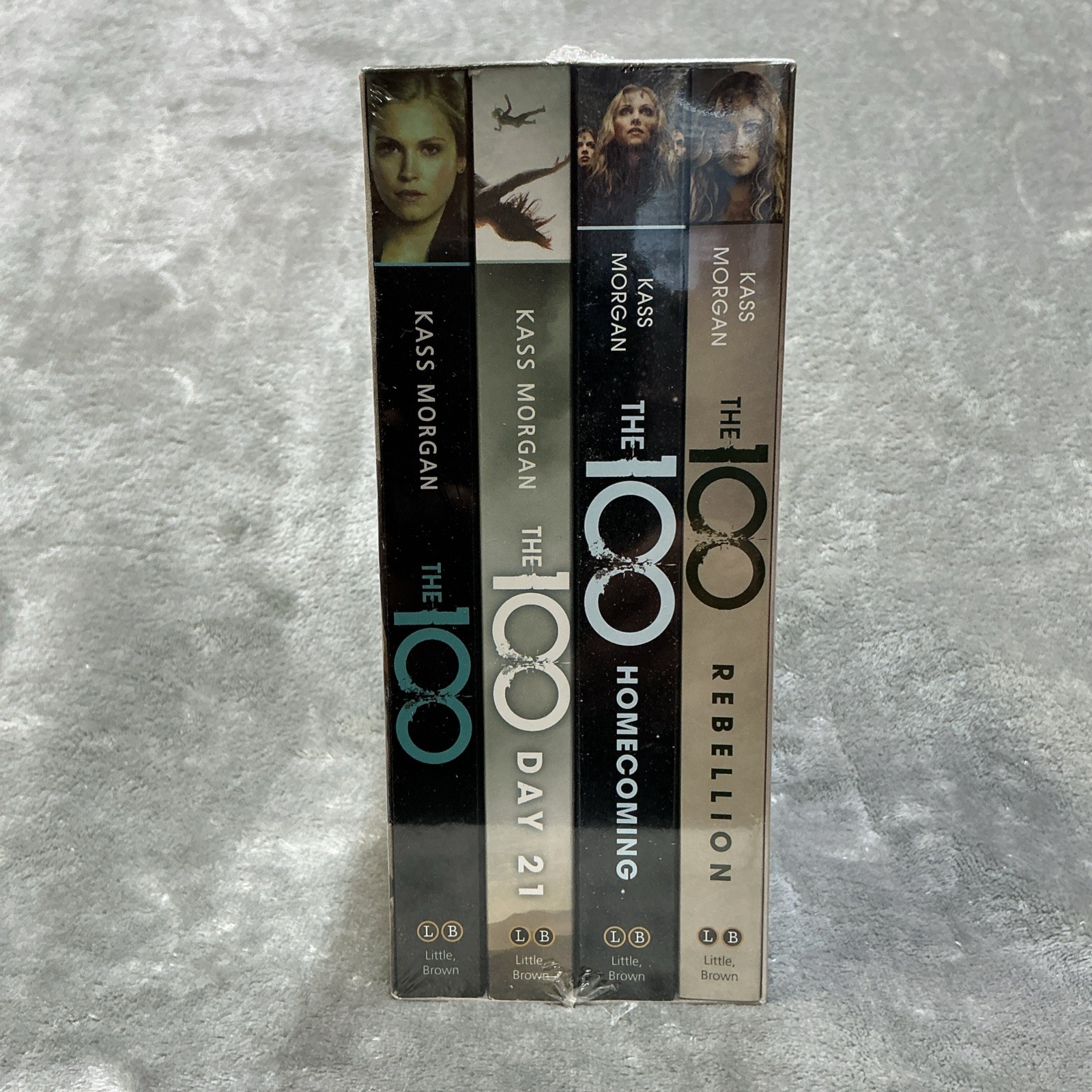 NEW The 100 Complete Boxset Kass Morgan Paperback Books CW Hype Sticker SEALED