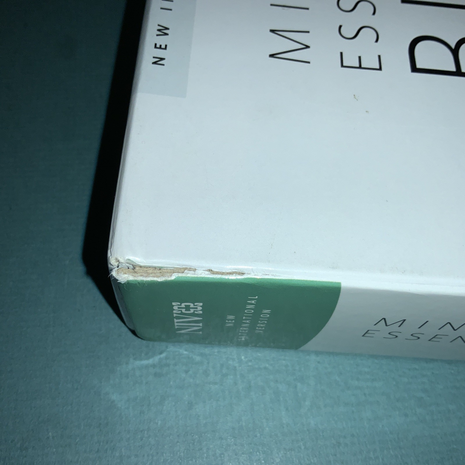 Ministry Essentials Bible – New International Version – 9781619704350