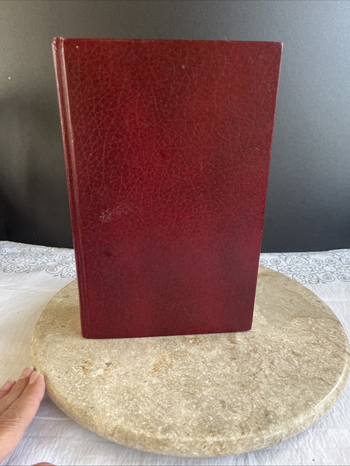 The Wycliffe Bible Commentary Moody Press Hardcover 1962 – 22nd Printing 1987