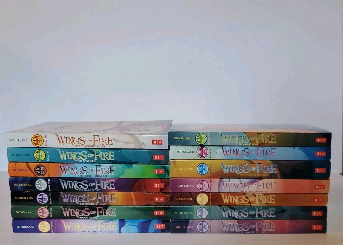 Lot Set of Wings of Fire Pb Books 1-14 by Tui T. Sutherland Scholastic Fantasy