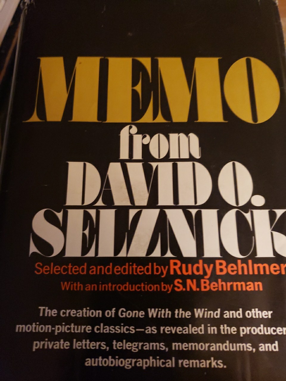 Memo from David O. Selznick by David O. Selznick ( LB268 )