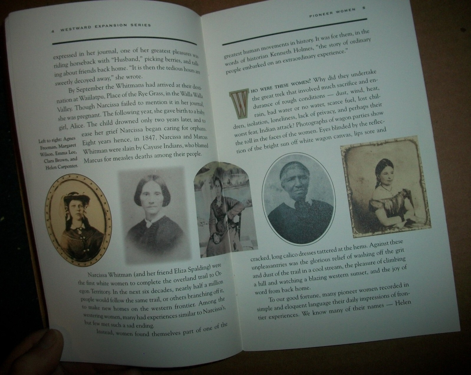 Pioneer Women Westward Expansion No. 2 stapled booklet 20pgs Rose Houk 1999 VG