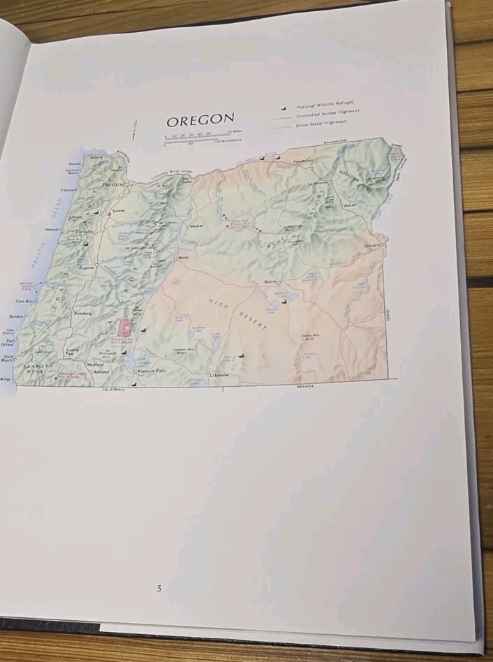 Oregon III Ray Atkeson Richard Ross Photography Coffee Table Book Hardcover DJ