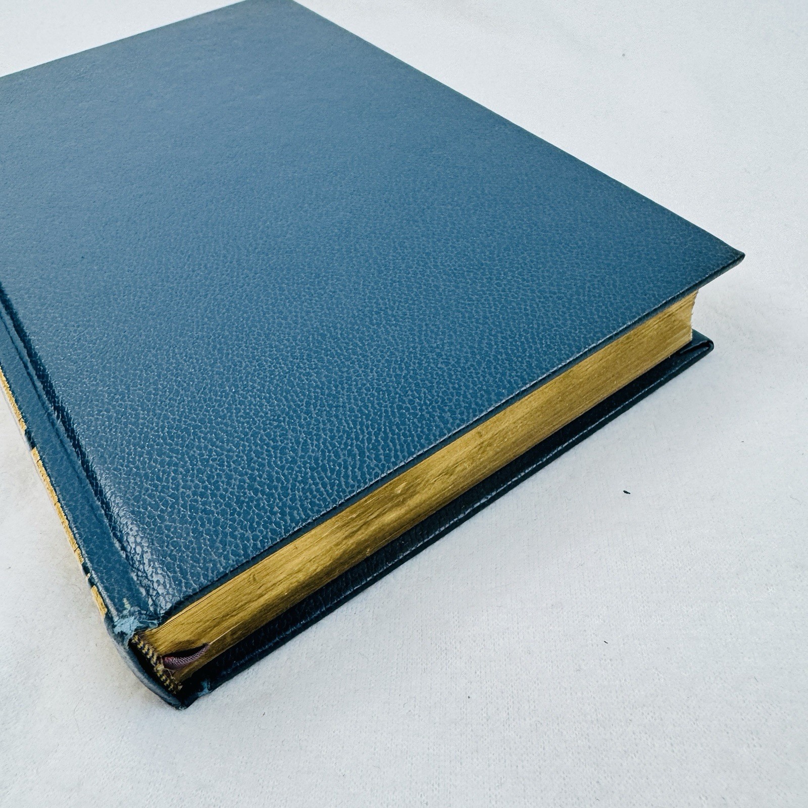 The Last Days of Pompeii by Bulwer-Lytton, International Collectors Library 1946