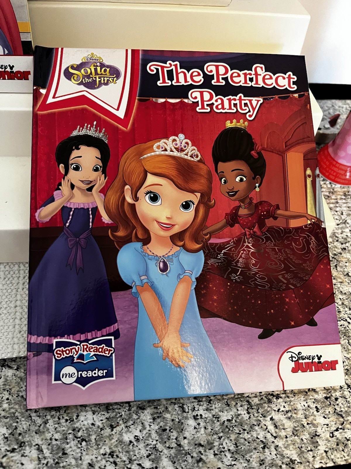 Disney Sofia The First Me Reader Complete Set 8 Books & Electronic Reader EUC!!