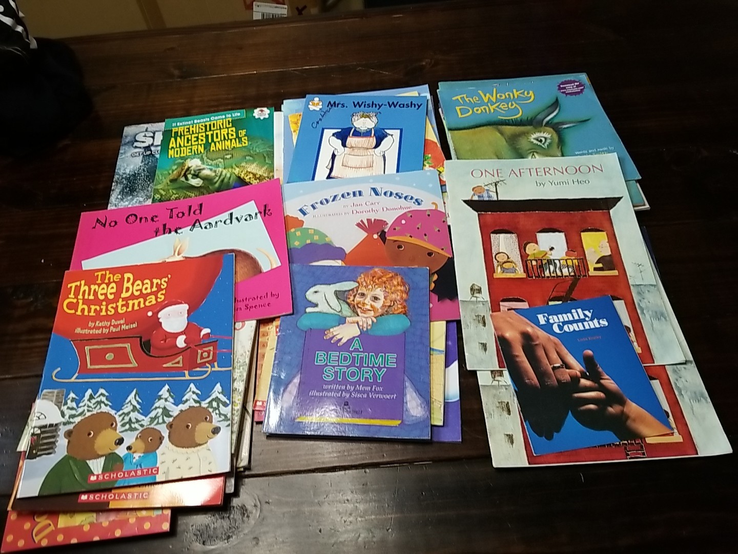 Lot Of 71 Childrens Oversized Big Books For Kids Teachers Easel Books Vintage